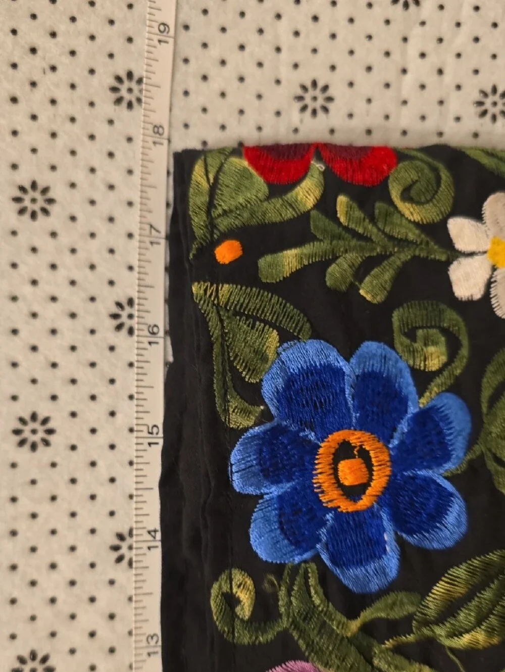 Black Floral Embroidered Belt
